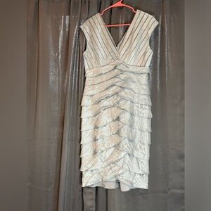 Adrianna Papell Silver Tiered Mesh Cocktail Formal Event Dress-Size 10